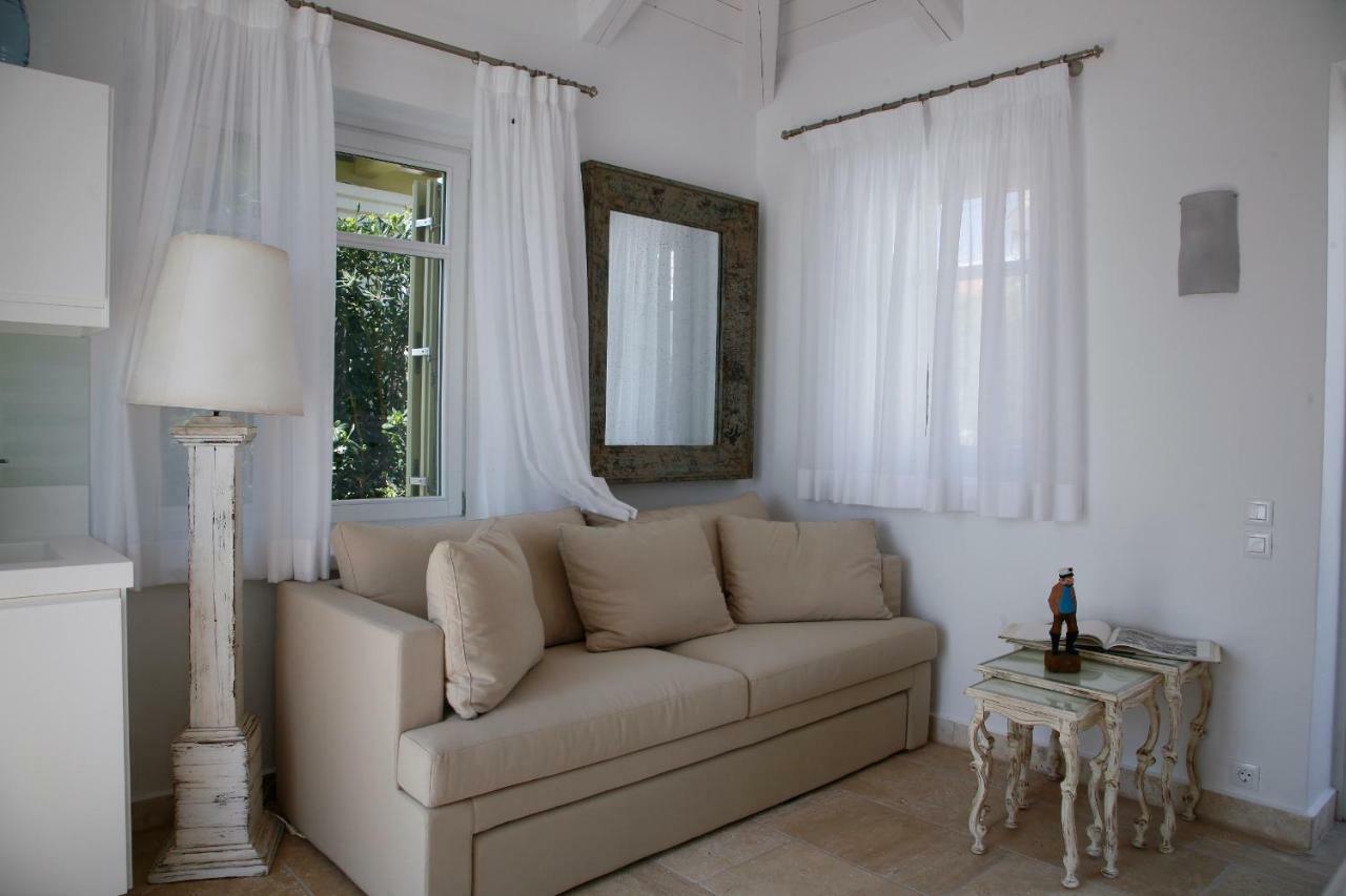 Bed and Breakfast Mourayio Эрмиони Экстерьер фото